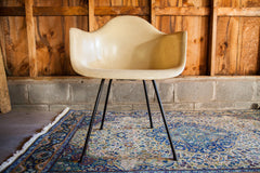 Eames Venice Label Parchment Chair // ONH Item 1251