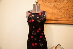 Vintage Floral Black Tight Dress // ONH Item 1603 Image 2