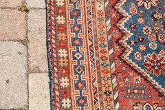 4x7 Subtle Colors Antique Shiraz Rug // ONH Item 1767 Image 9