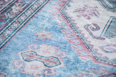 5x7 Distressed Caucasian Carpet // ONH Item ee001532 Image 3