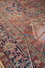 9.5x13.5 Vintage Distressed Heriz Carpet // ONH Item ee002388 Image 5