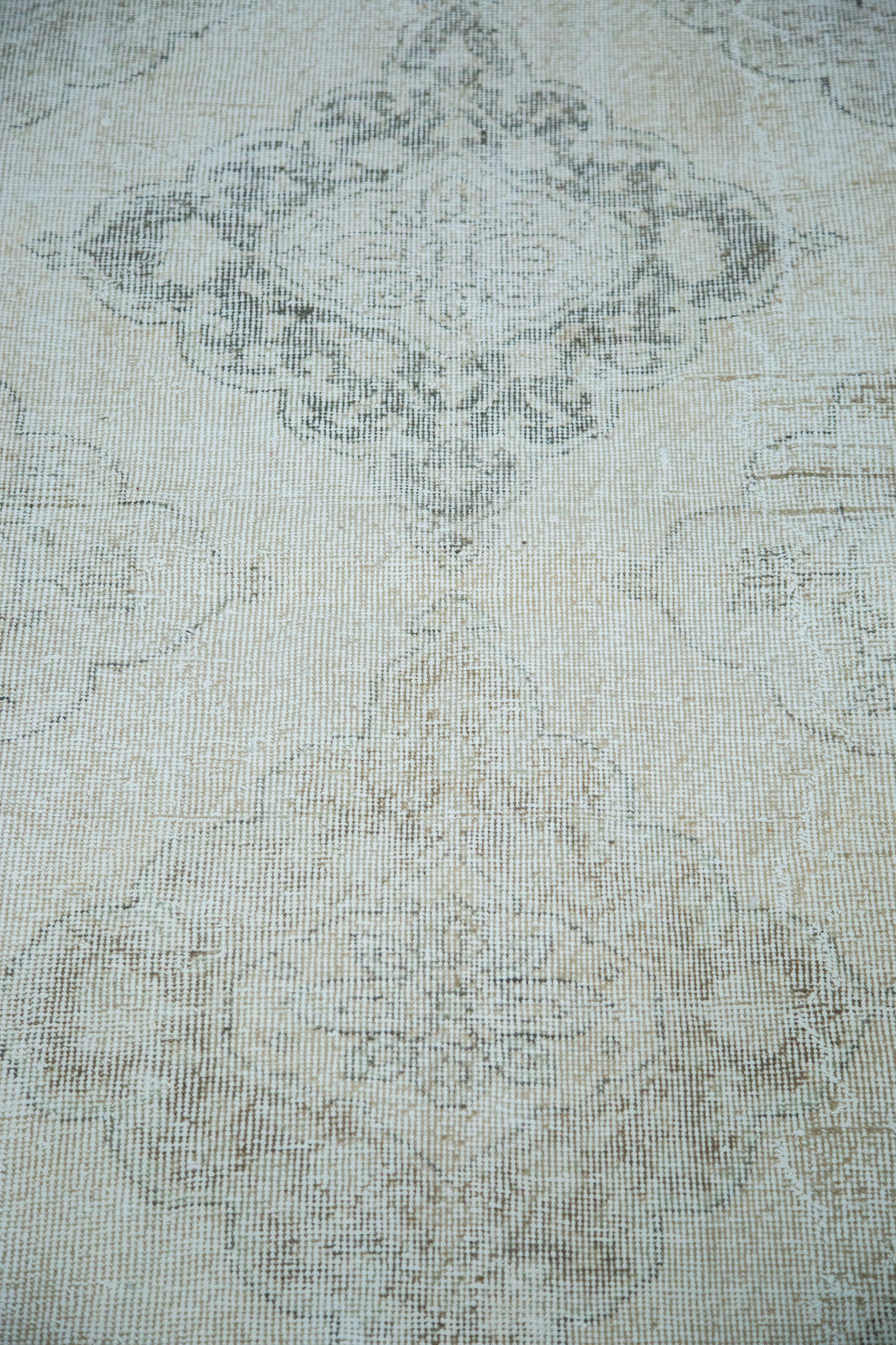 Distressed Rugs and Carpets