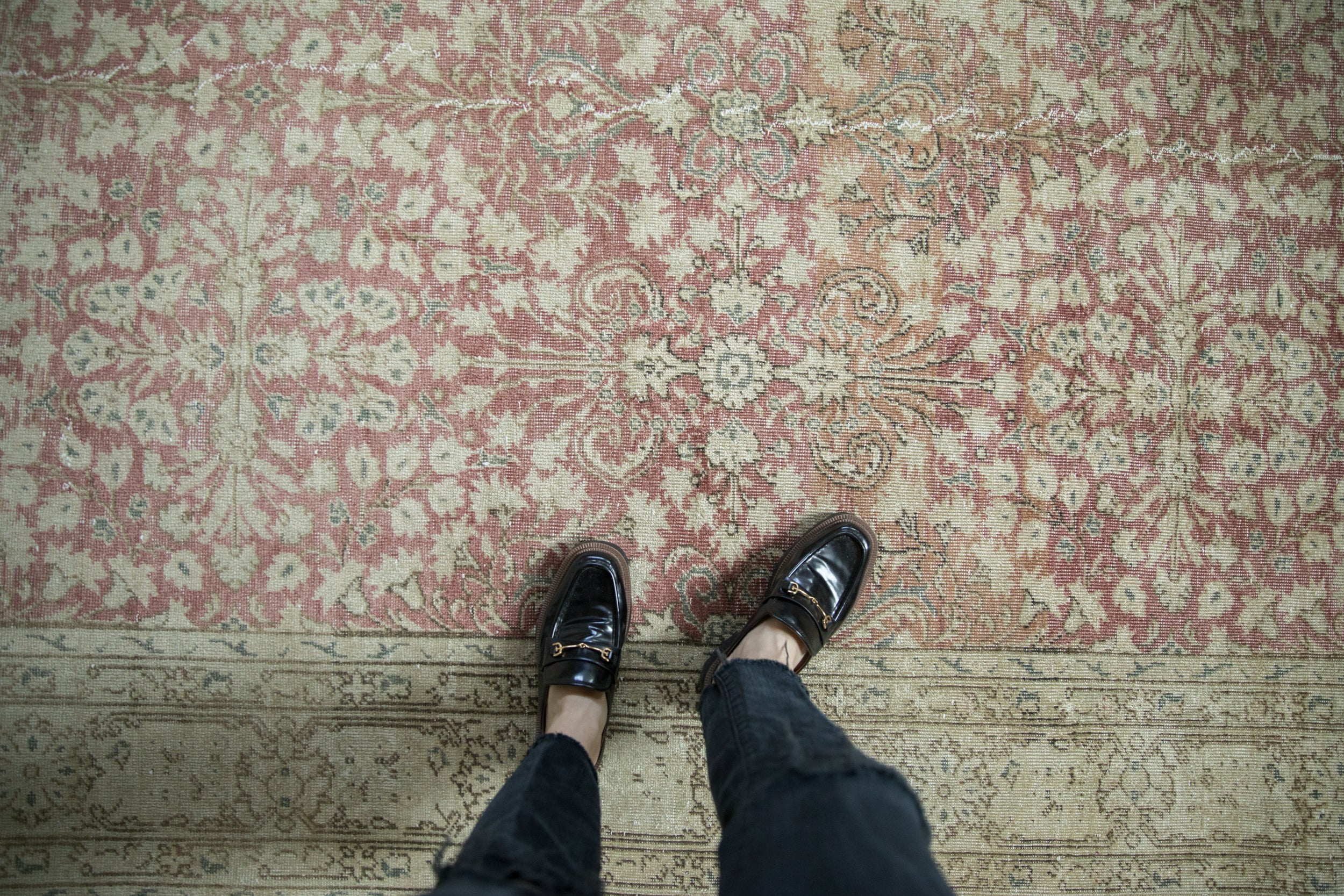 Vintage Distressed Sparta Carpet // ONH Item: 12064, Image 1