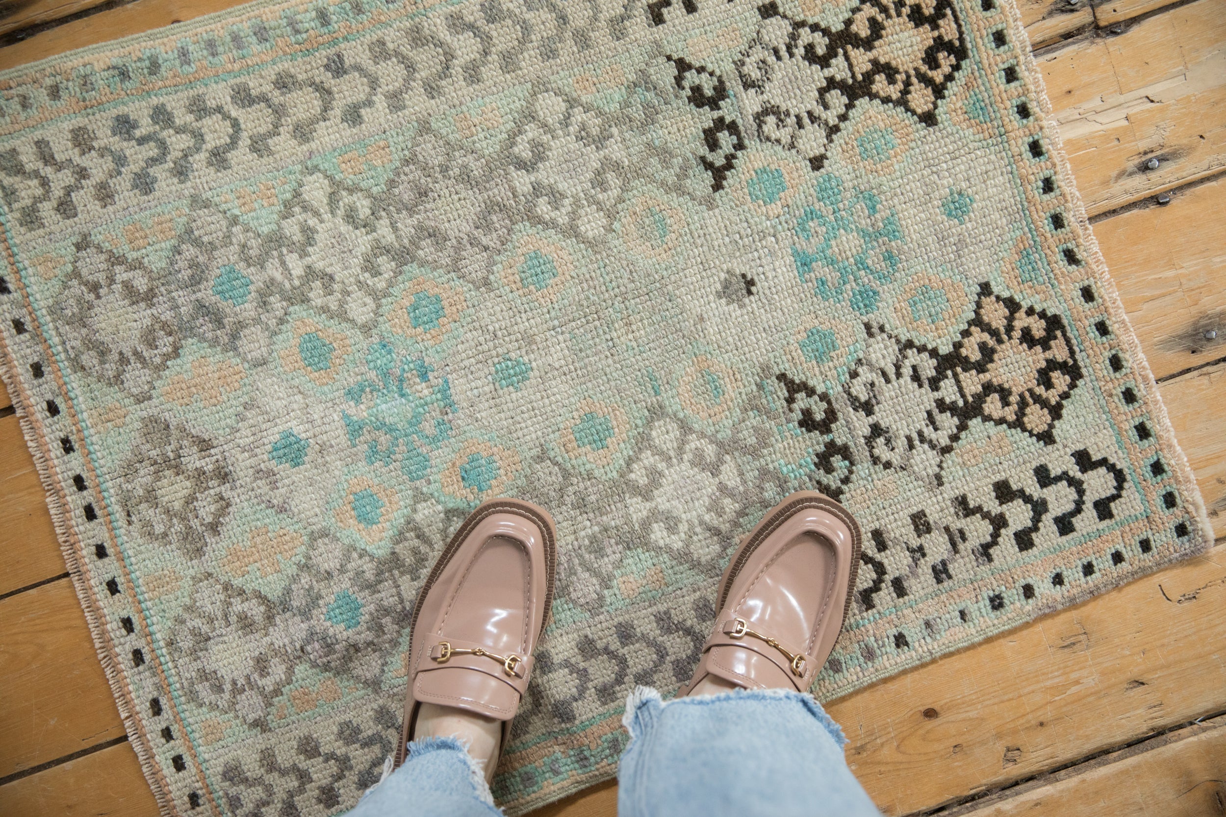 Vintage Distressed Oushak Rug Mat // ONH Item: 12433, Image 1