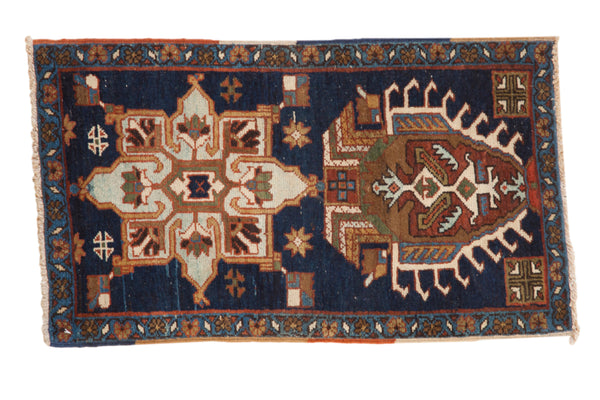 Vintage Fragment Heriz Rug Mat // ONH Item: 12526