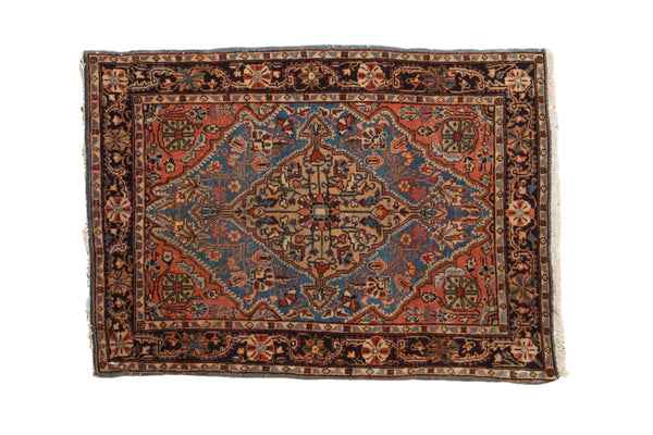 Vintage Farahan Sarouk Rug Mat // ONH Item: 12553