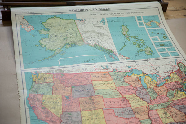 Vintage Nystrom Pull Down Map of the United States and Mexico // ONH Item: 12557, Image 3