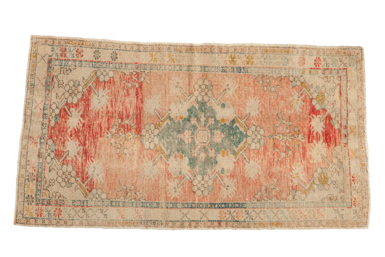 2.5x4.5 Vintage Distressed Oushak Rug