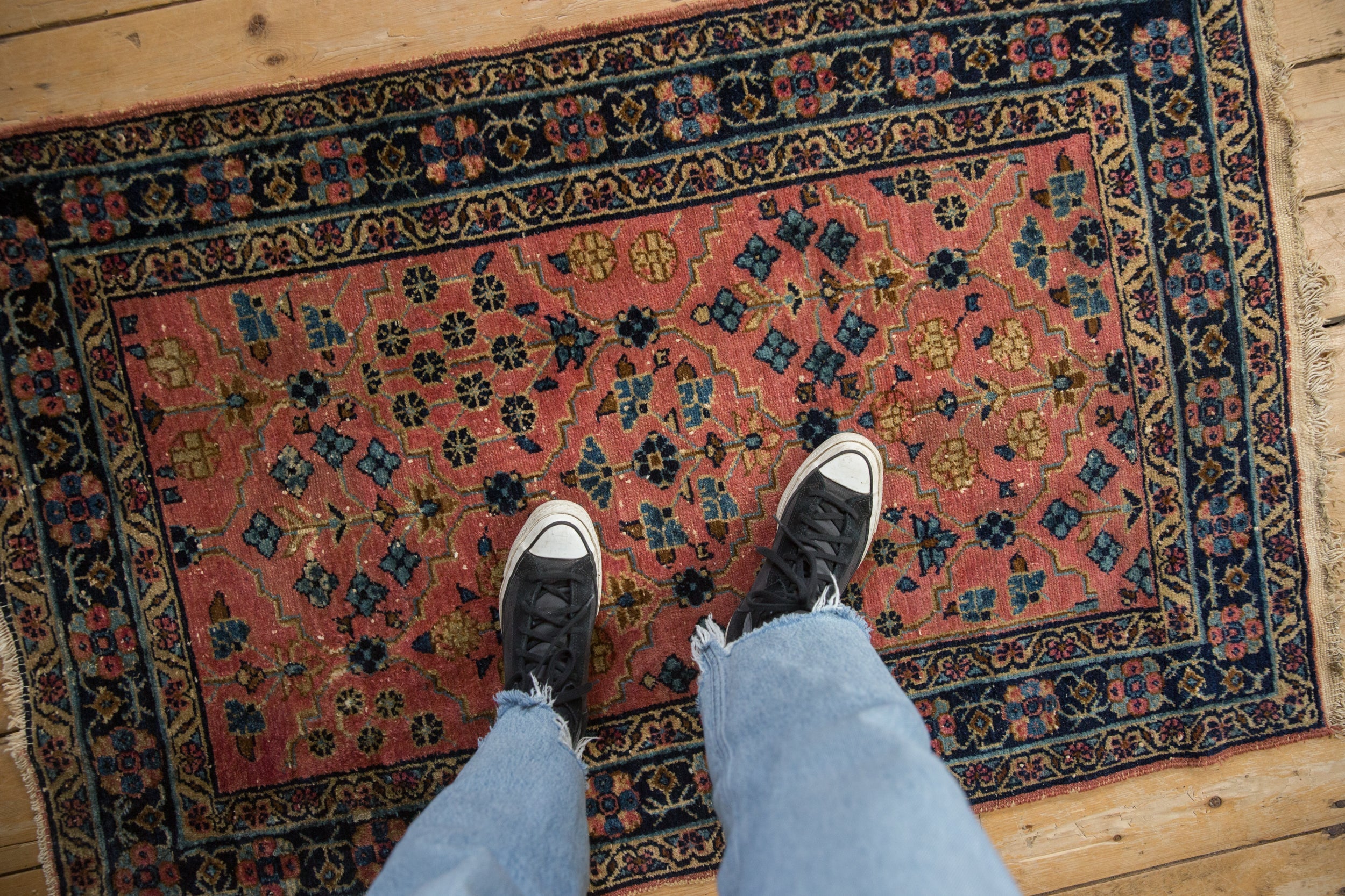 Vintage Lilihan Rug // ONH Item: 12613, Image 1