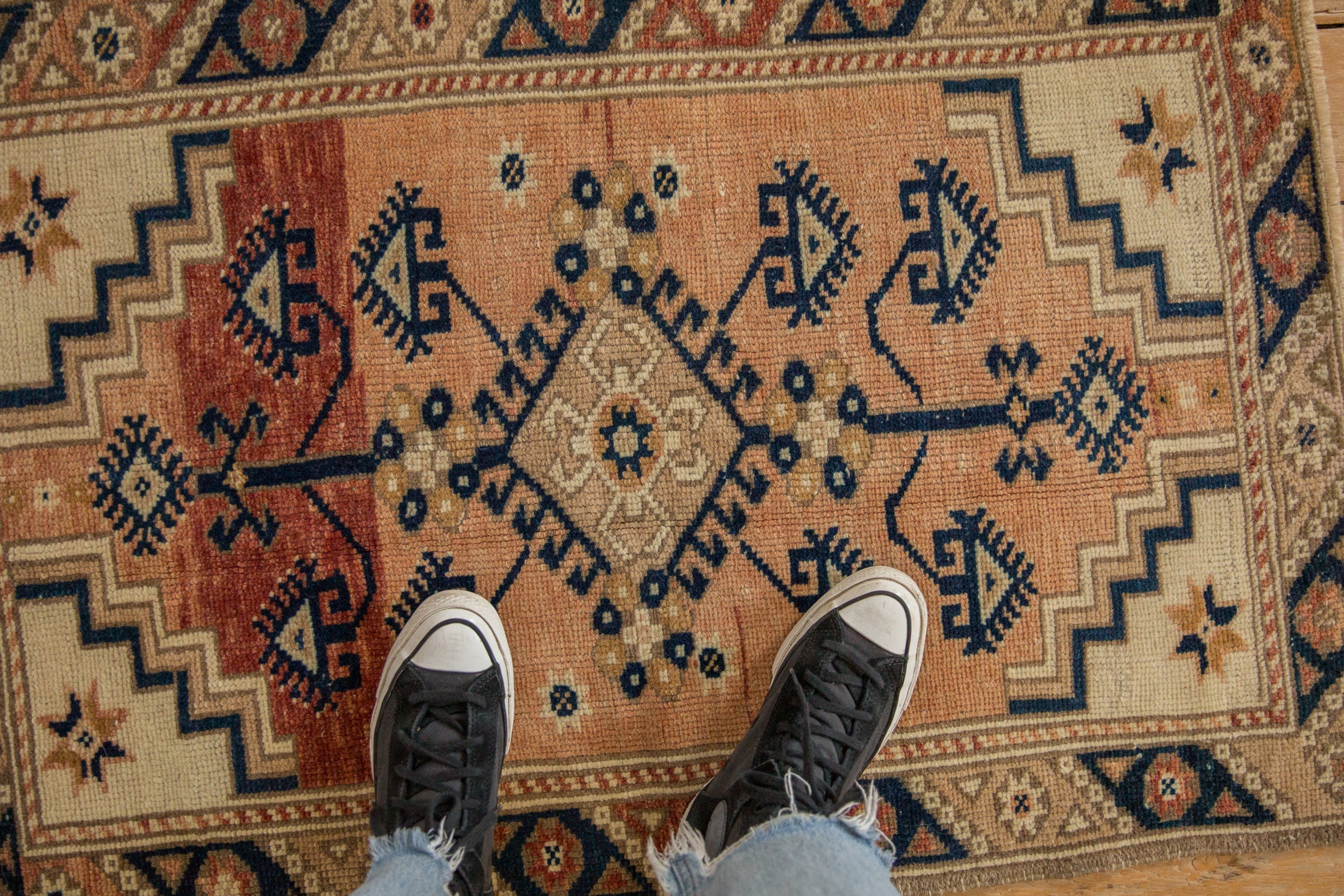 Vintage Distressed Dosemealti Rug // ONH Item: 12666, Image 1