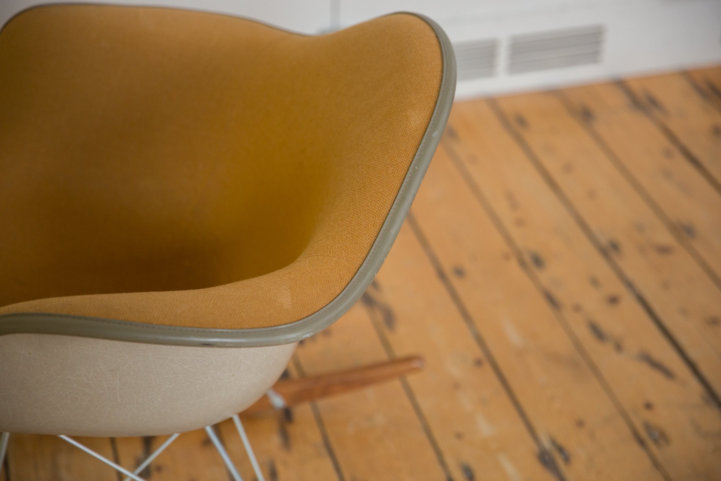 Vintage Eames Herman Miller Rocking Chair // ONH Item: 12713, Image 1
