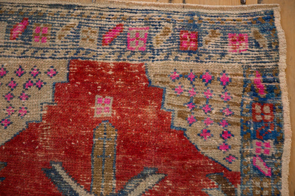 Vintage Distressed Oushak Square Rug Mat // ONH Item: 12720, Image 2