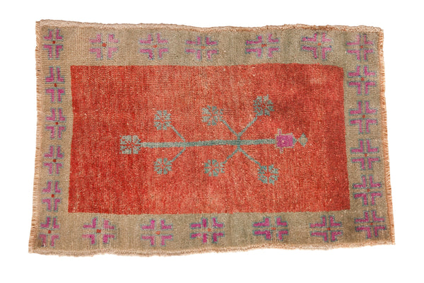 Vintage Distressed Oushak Rug // ONH Item: 12808