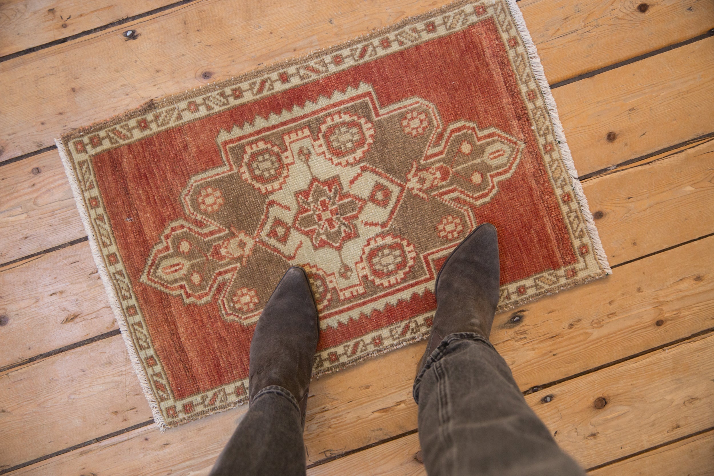 Vintage Distressed Oushak Rug Mat // ONH Item: 12863, Image 1