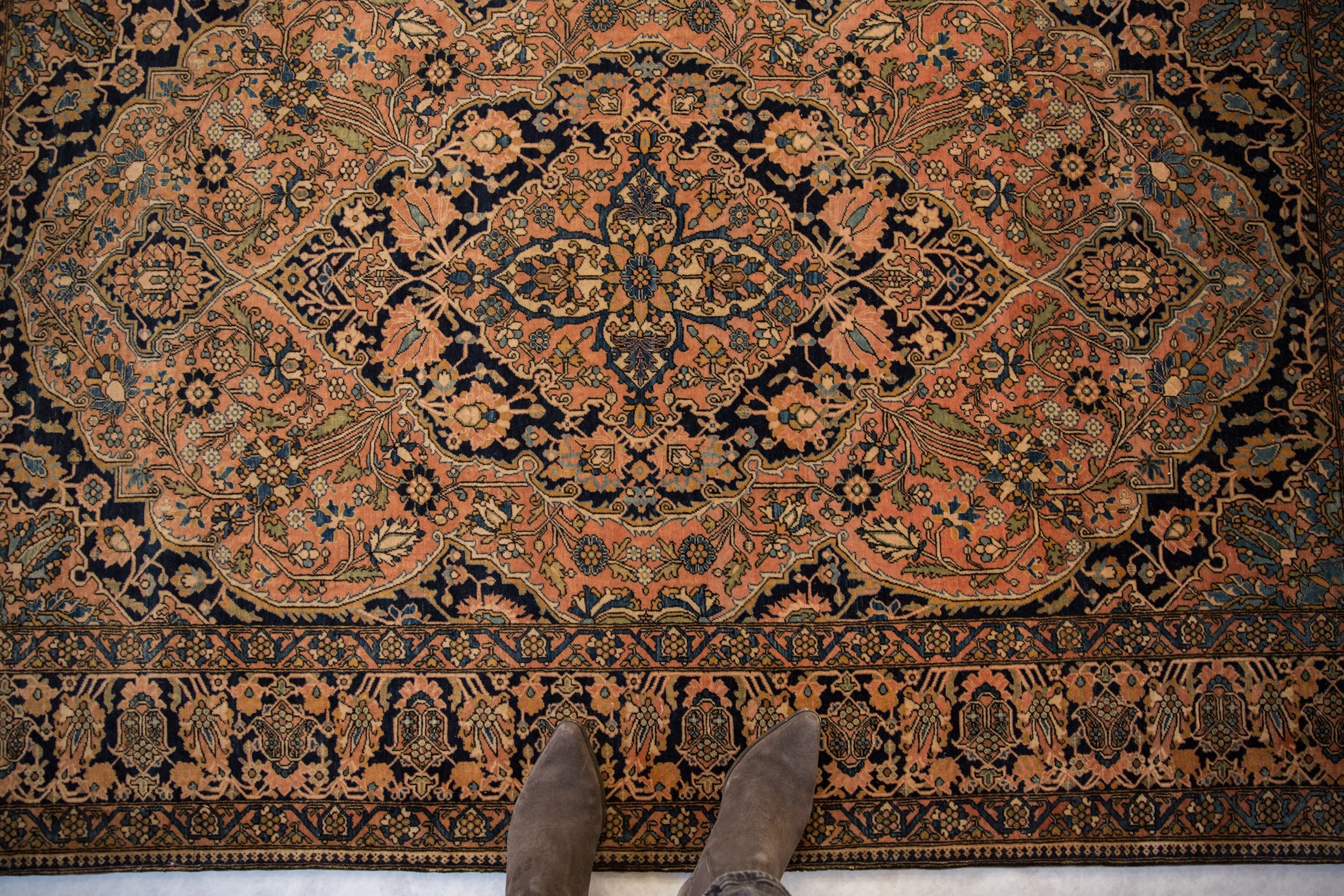 Antique Mohtashem Kashan Rug // ONH Item: 12884, Image 1