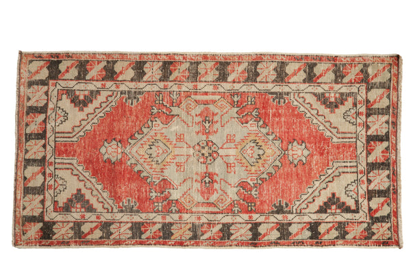 2.5x5.5 Vintage Distressed Oushak Rug Runner // ONH Item 12930