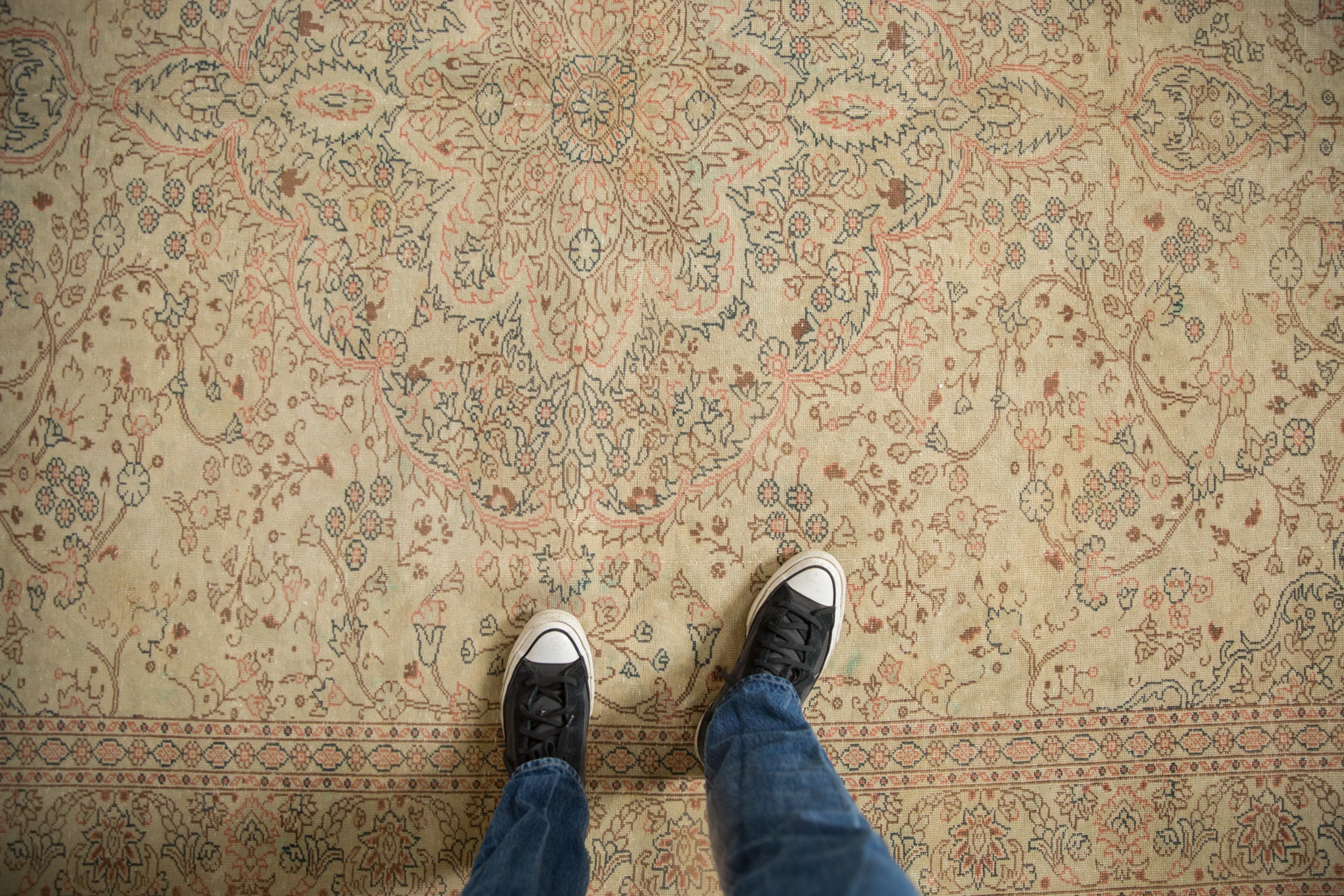 6.5x9.5 Vintage Distressed Sparta Carpet // ONH Item 12948, Image 1