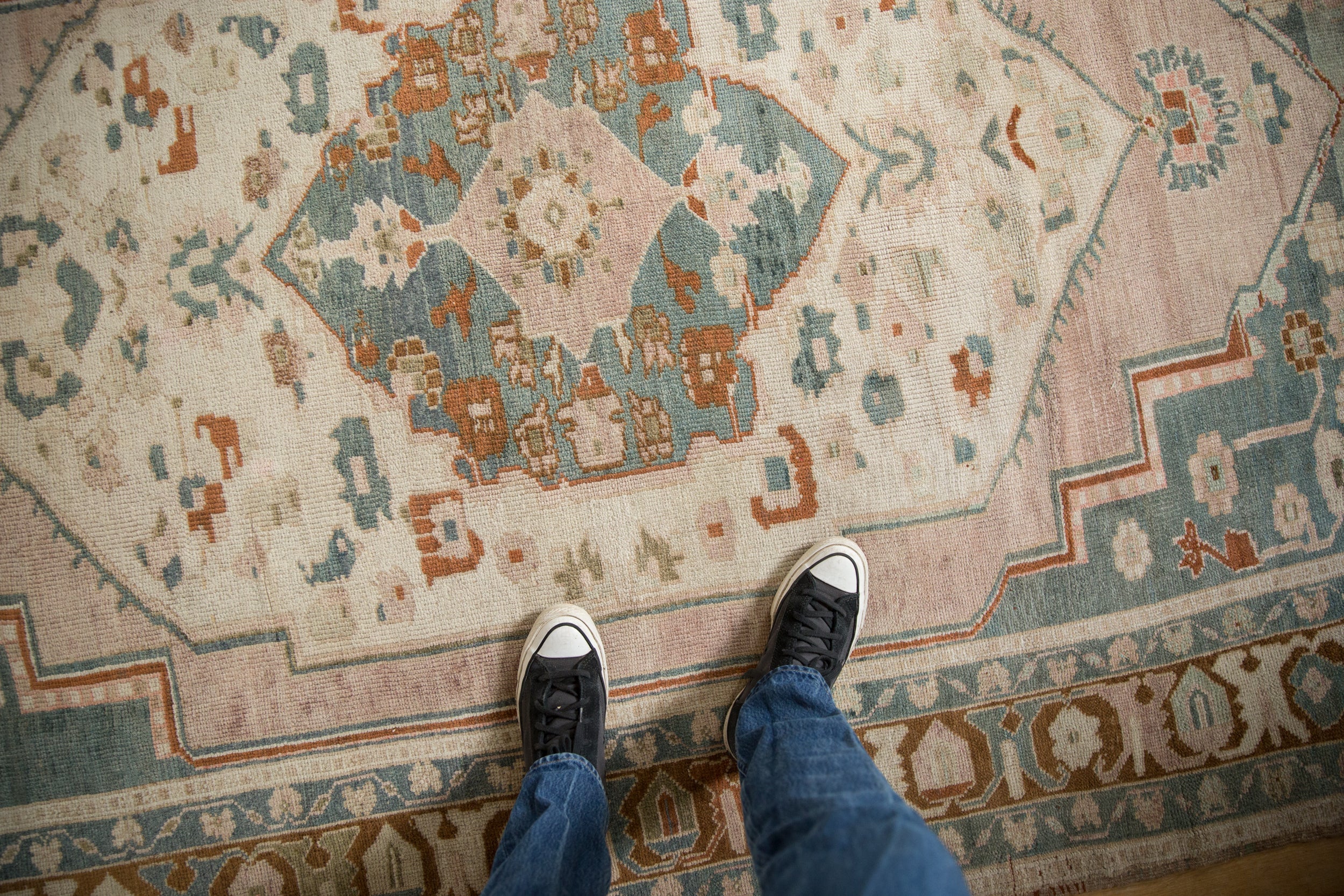 5.5x9.5 Vintage Distressed Taspinar Carpet // ONH Item 12967, Image 1