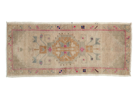 1.5x3.5 Vintage Distressed Oushak Rug Mat Runner // ONH Item 12995