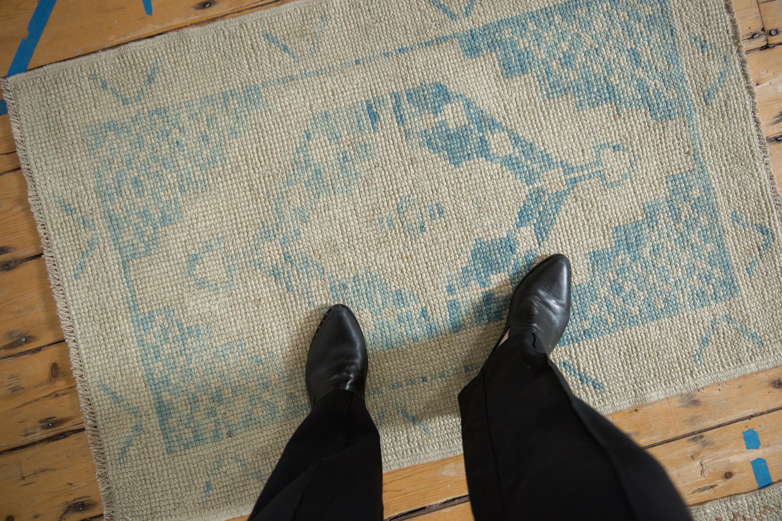 2.5x4 Distressed Oushak Rug // ONH Item 12998, Image 1