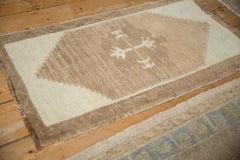 1.5x3 Vintage Distressed Kars Rug Mat // ONH Item 13004, Image 4