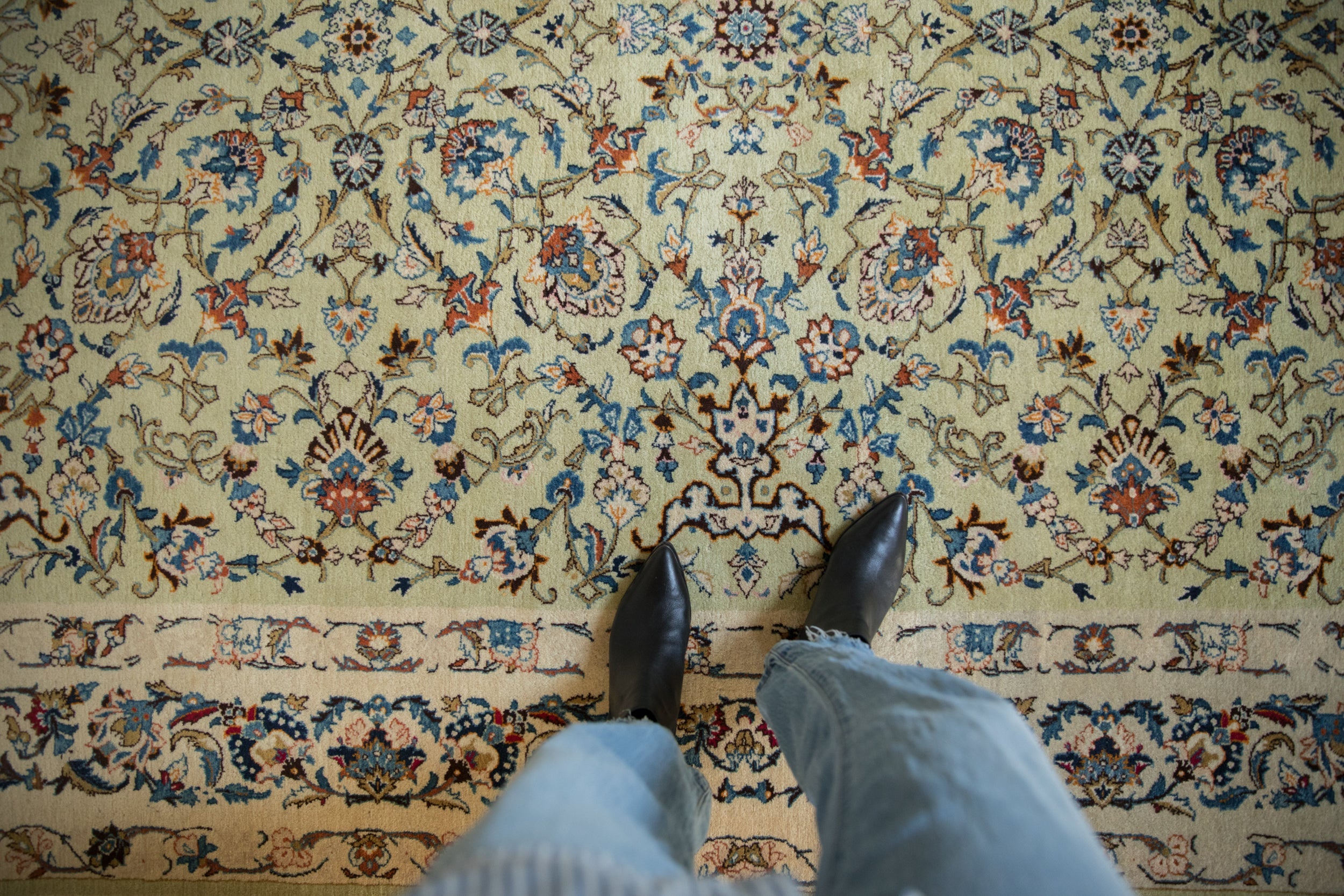 7.5x10.5 Vintage Kashan Carpet // ONH Item 13060, Image 1