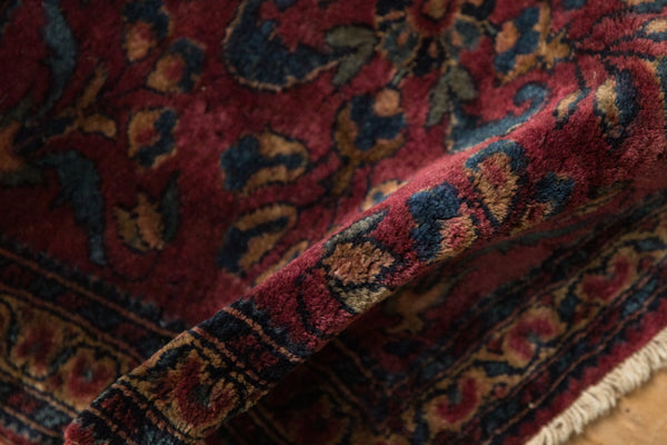 1.5x2 Antique Fine Lilihan Square Rug Mat