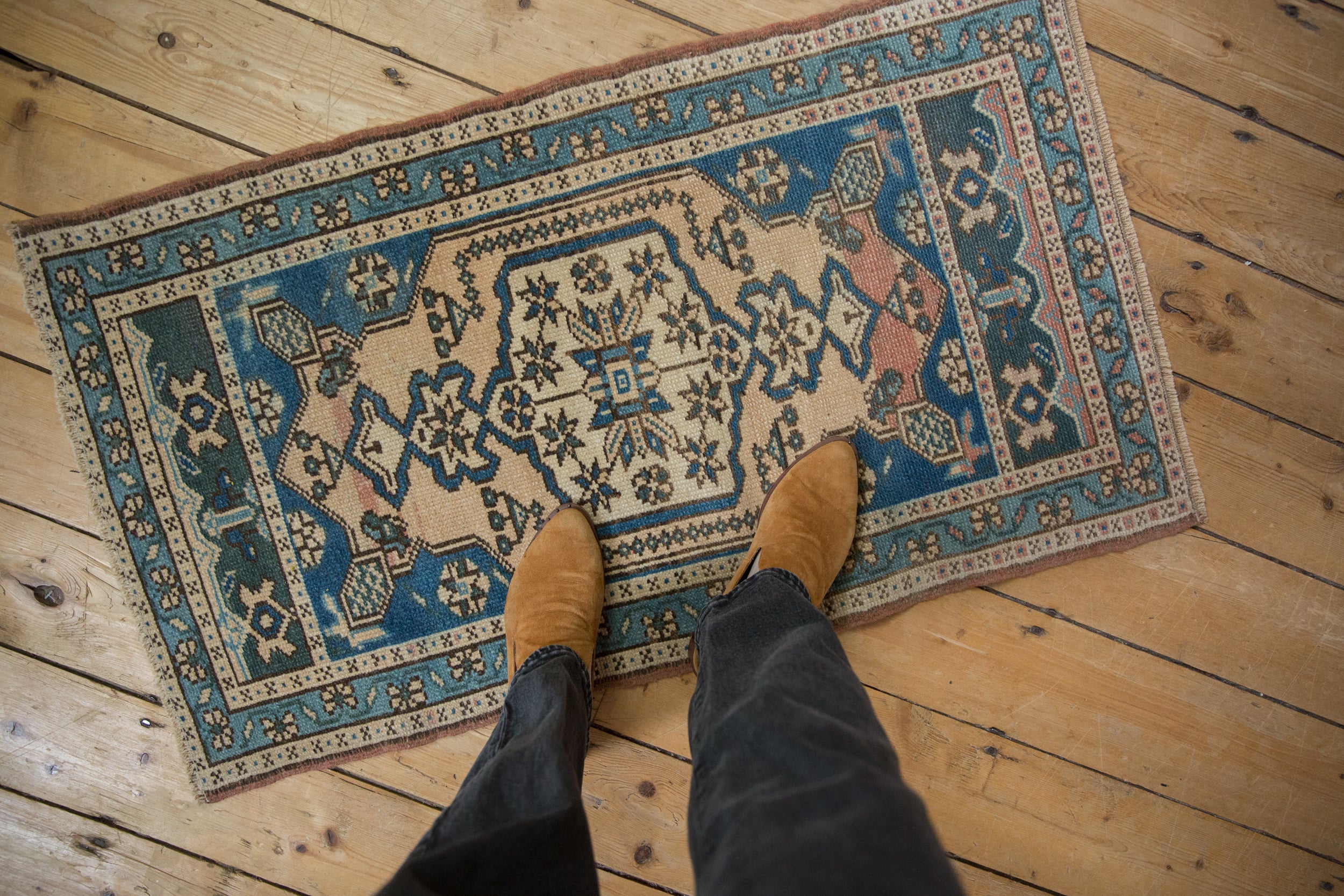 2x3.5 Vintage Distressed Oushak Rug