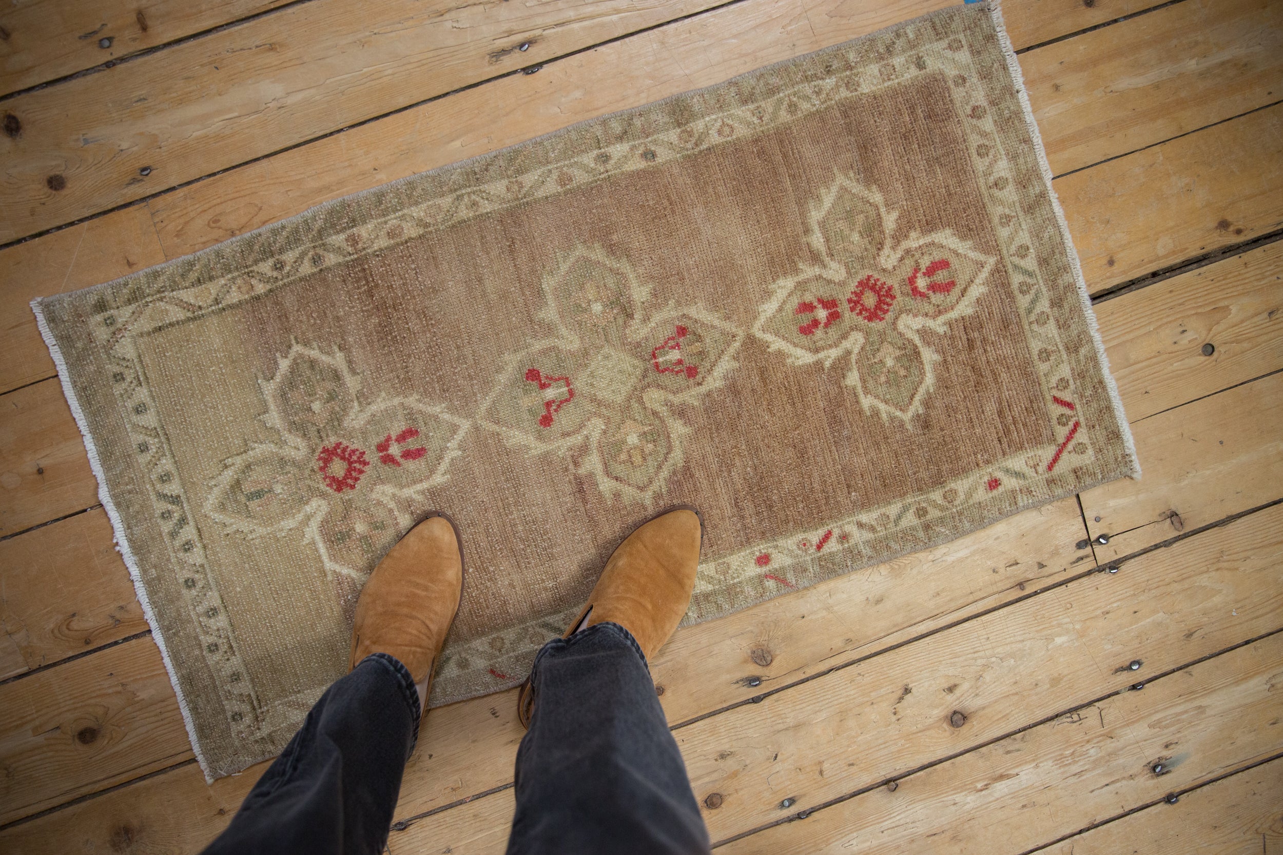 1.5x3.5 Vintage Distressed Oushak Rug Mat Runner