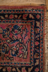 1x1 Vintage Sampler Lilihan Square Rug Mat