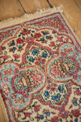 Vintage Kerman Square Rug Mat / ONH item 13280