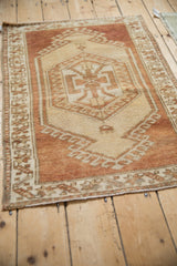 Vintage Distressed Oushak Rug / ONH item 13309