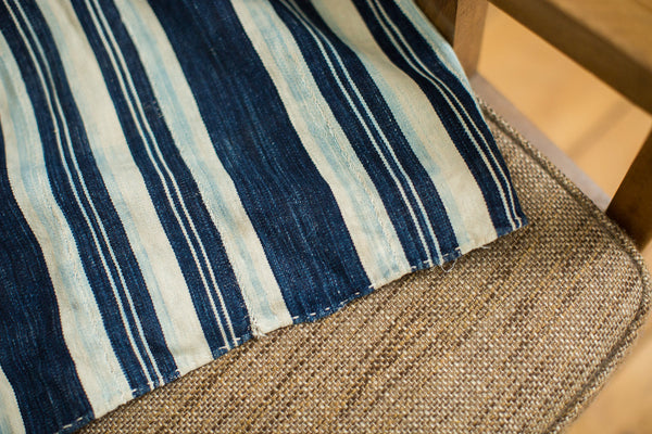 Vintage Indigo Stripe Throw // ONH Item 1956 Image 3