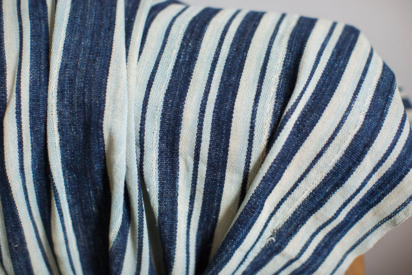 Vintage Indigo Stripe Throw // ONH Item 2052 Image 3