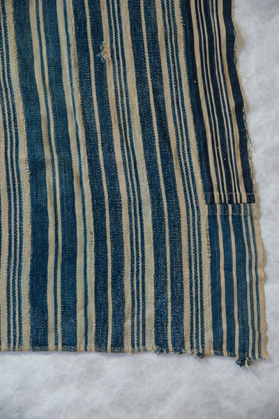 Vintage African Indigo Textile Throw // ONH Item 2056 Image 4