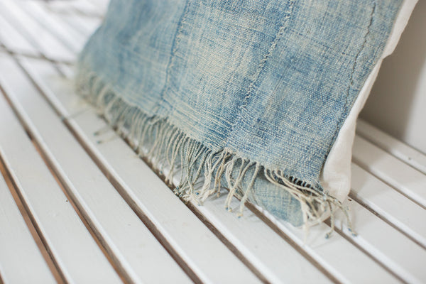 Vintage Light Blue Indigo Pillow // ONH Item 2376D Image 3