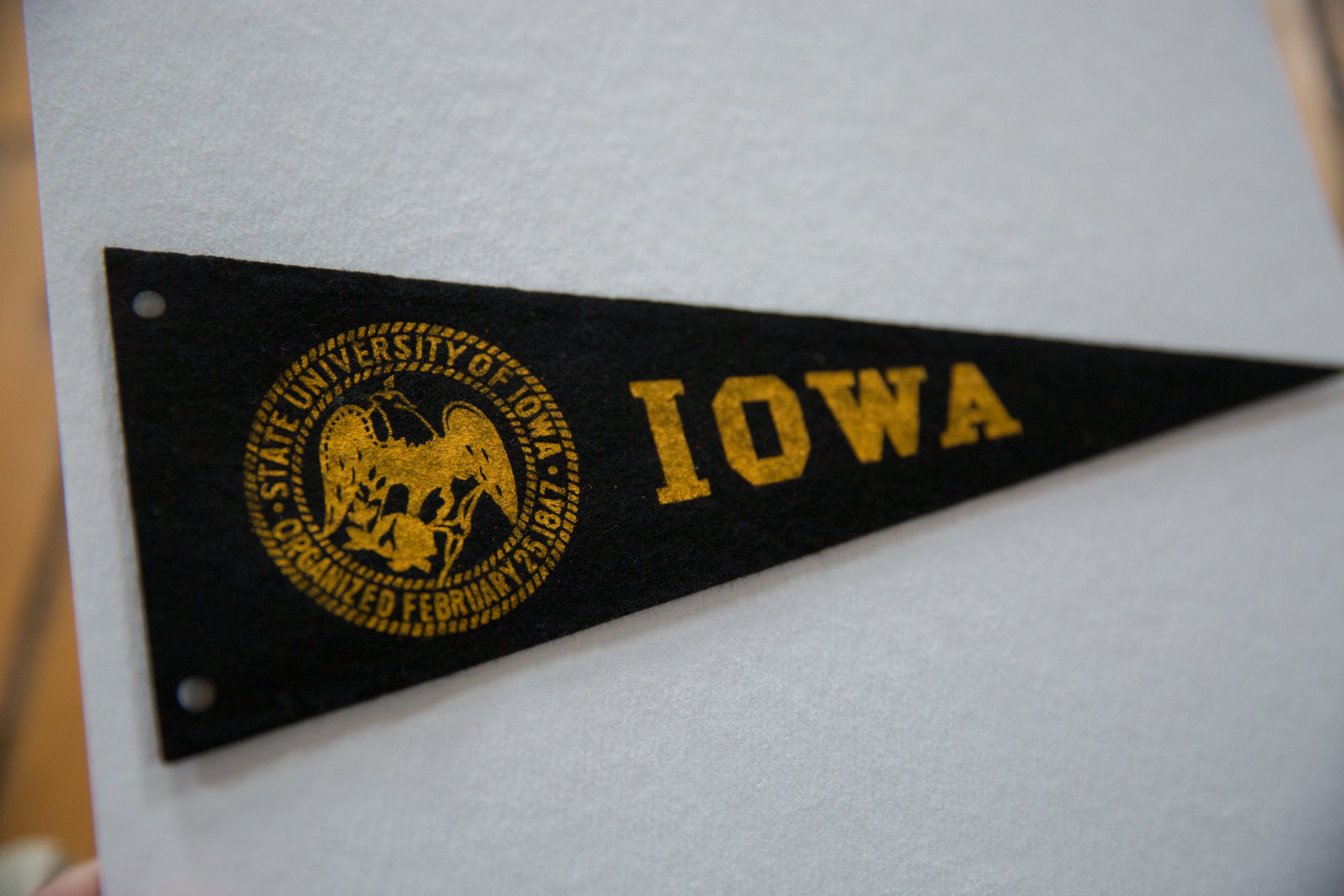 Vintage State University of Iowa Felt Flag // ONH Item 8456 Image 1