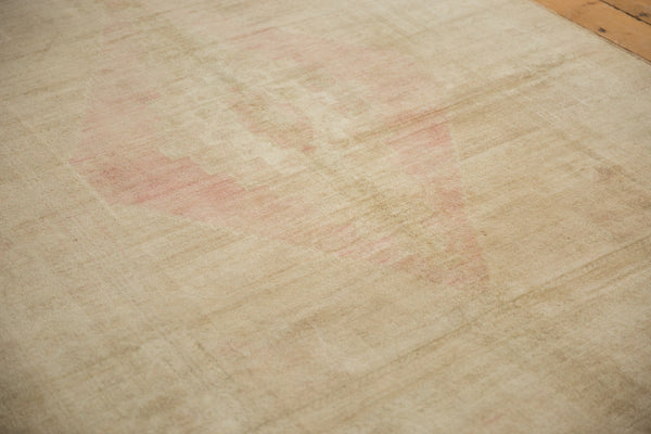 Vintage Distressed Oushak Carpet // ONH Item: 9691, Image 4
