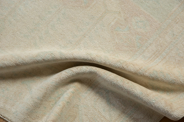 Vintage Distressed Oushak Rug // ONH Item: 9777, Image 10