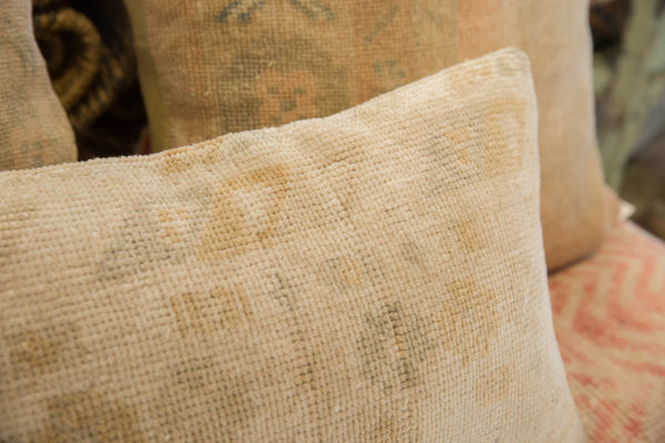 Vintage Rug Fragment Pillow // ONH Item 9930 Image 4