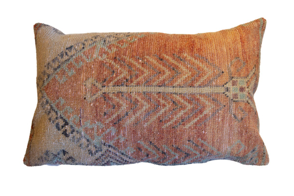 Vintage Rug Fragment Pillow // ONH Item AS10277A9143A