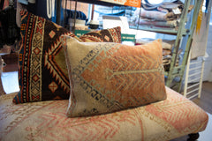 Vintage Rug Fragment Pillow // ONH Item AS10277A9143A Image 6