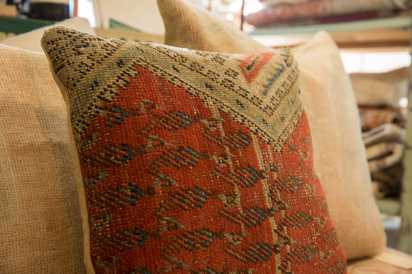 Vintage Rug Fragment Pillow // ONH Item AS10284A10350A Image 5