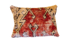 Vintage Rug Fragment Pillow // ONH Item AS10291A10368A