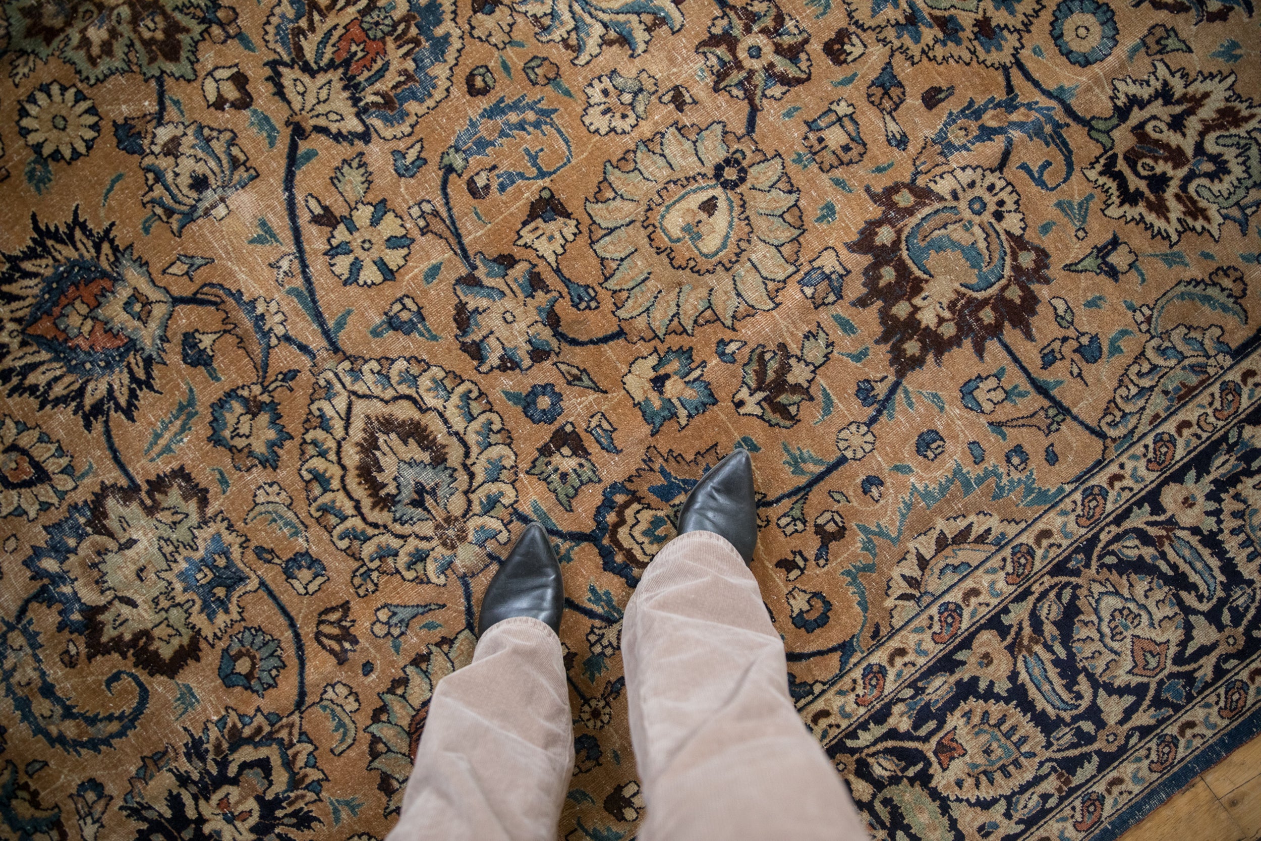 Vintage Meshed Carpet // ONH Item: ee002997, Image 2