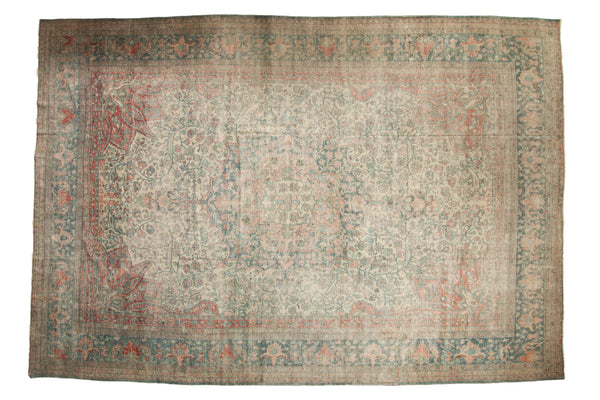 Vintage Distressed Mahal Carpet // ONH Item: ee004628
