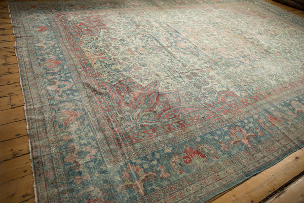 Vintage Distressed Mahal Carpet // ONH Item: ee004628, Image 11
