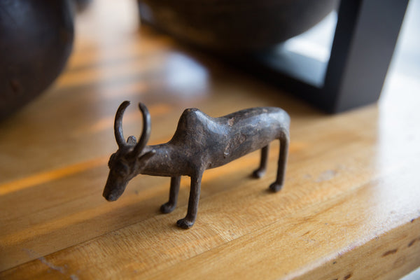 Vintage African Bronze Water Buffalo // ONH Item ab01314 Image 3