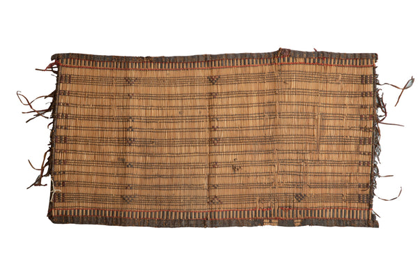 Vintage African Tuareg Rug Mat // ONH Item ab01408