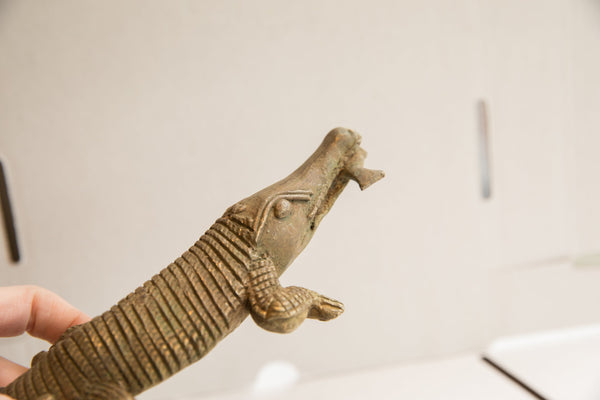 Vintage African Crocodile with Fish Sculpture // ONH Item ab01882 Image 3